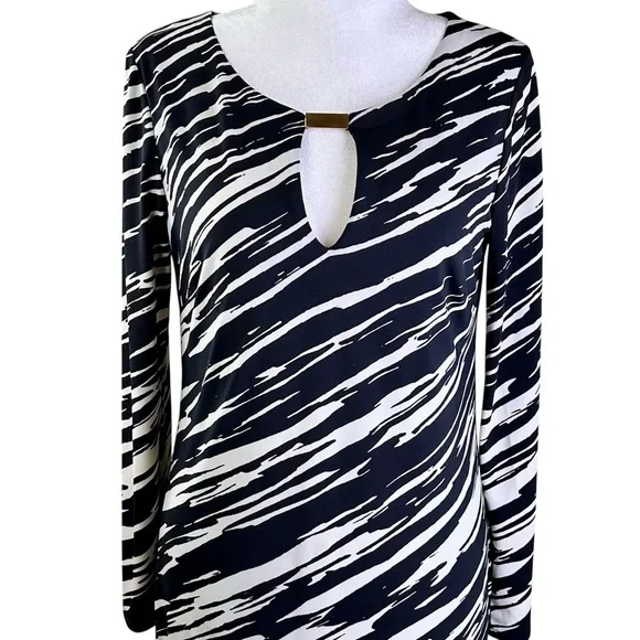 Trina Turk Black and White Long Sleeve Dress - Picture 4 of 11